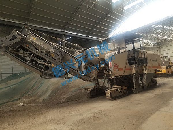 c鿴ԔϢ}SظٙCW215 xΔ(sh)1742